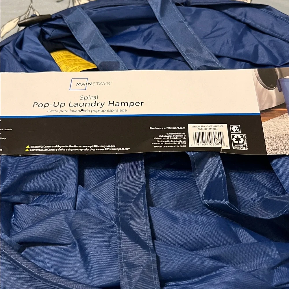 NWT Mainstays Navy Spiral Pop-up Laundry Hamper 15x15x25
